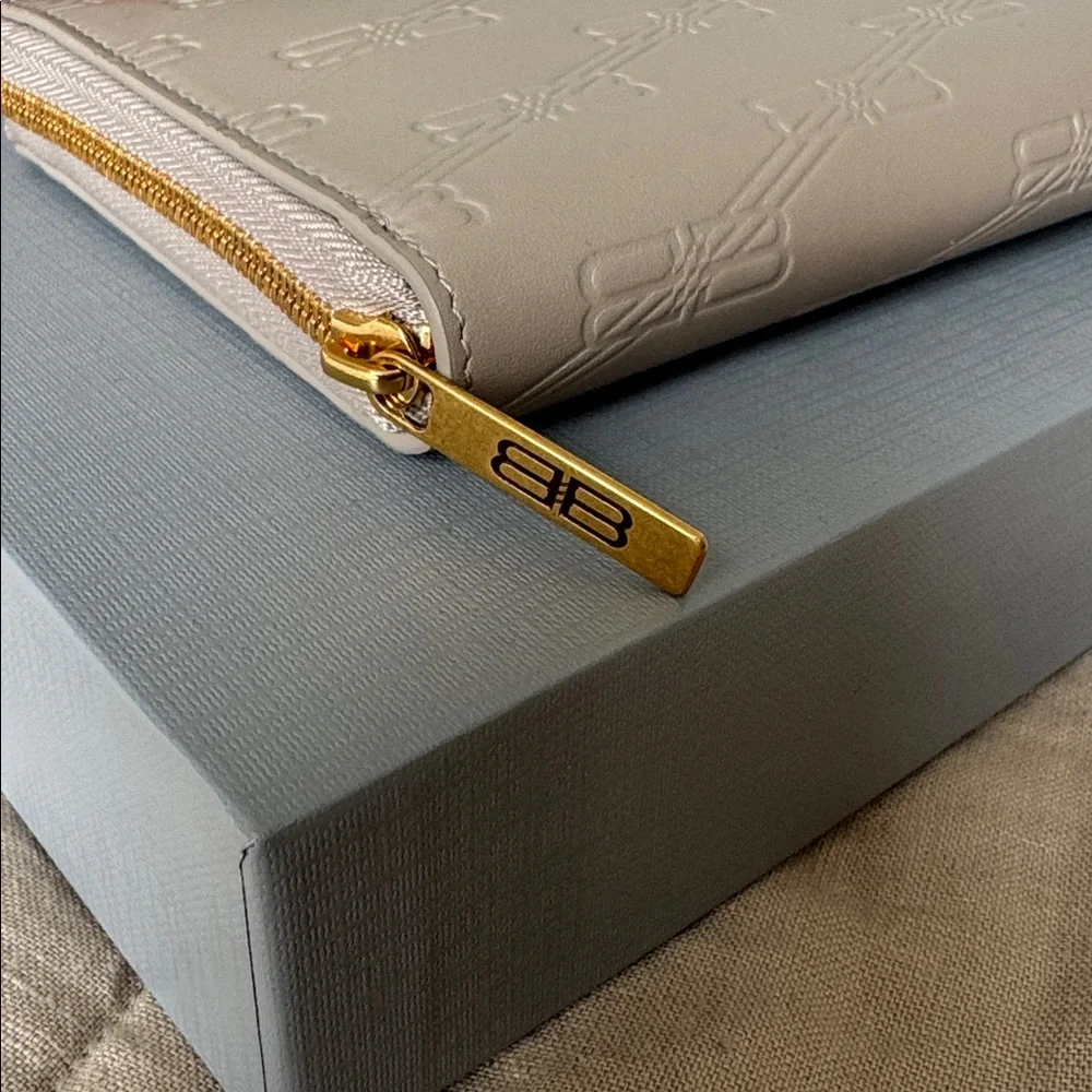 BALENCIAGA Beige leather wallet with embossed logo monogram-NWT - Picture 3 of 11